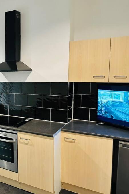 Bespoke 2 Bedroom Apt Derby City 외부 사진