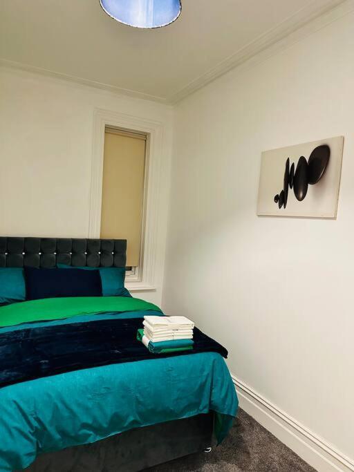 Bespoke 2 Bedroom Apt Derby City 외부 사진