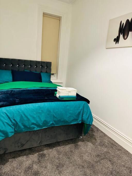 Bespoke 2 Bedroom Apt Derby City 외부 사진